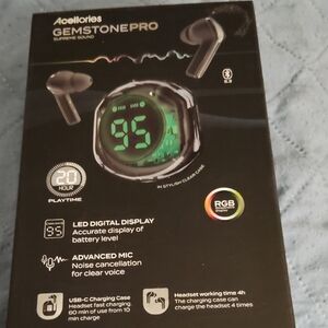 Gemstone Pro Wireless Earbuds - Black